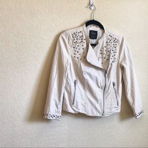 2 for $25  Zara Trafaluc Studded Ivory Jacket Sz M